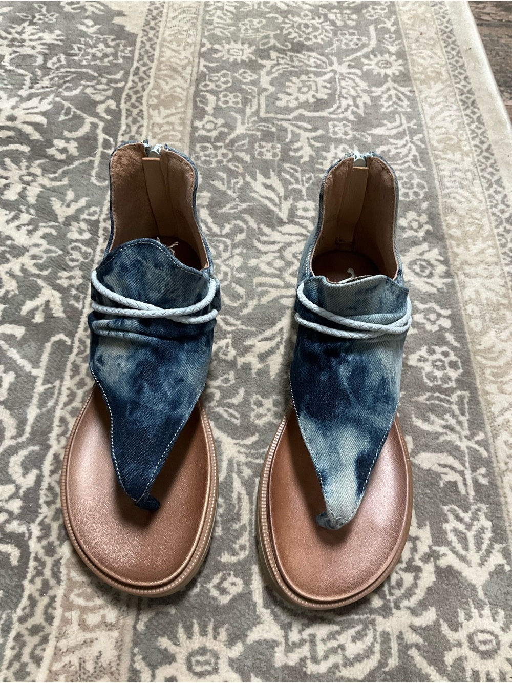 Very G Blue Tie-Front Denim Sandals with Rope Detail 6.5